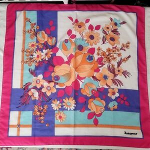 Vintage Jacqmar Pink Floral Scarf 30" x 30"